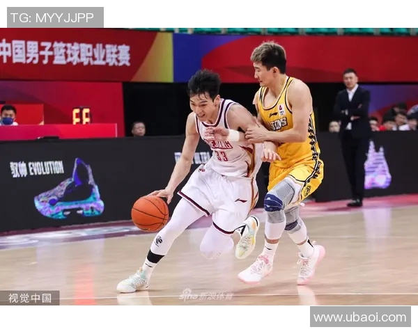 与篮球明星网恋的甜蜜与挑战如何平衡现实与虚拟的爱情生活 与篮球明星网恋的甜蜜与挑战如何平衡现实与虚拟的爱情生活